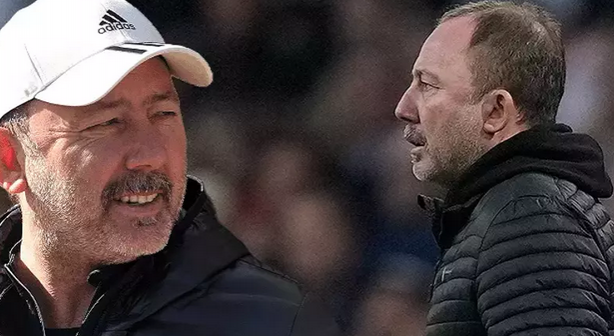 Döndü dolaştılar tekrar O Hoca'ya yöneldiler! Beşiktaş'ta yeniden olacak mı? Büyük hareketlilik...