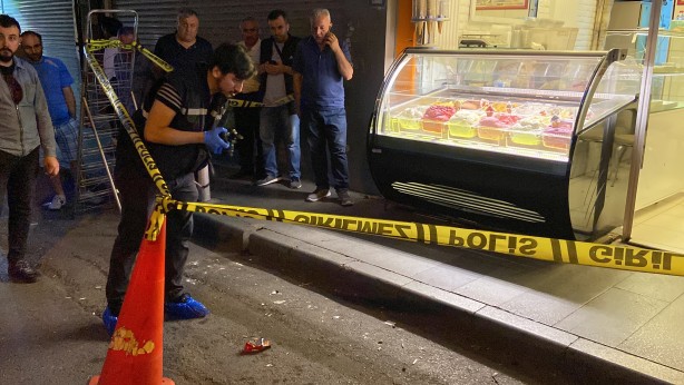 Dondurmacıya silahlı saldırı: 1’i çocuk 2 yaralı