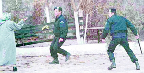 Foto - Dönemin zalimleri başörtüsü yasağını böyle uyguladı