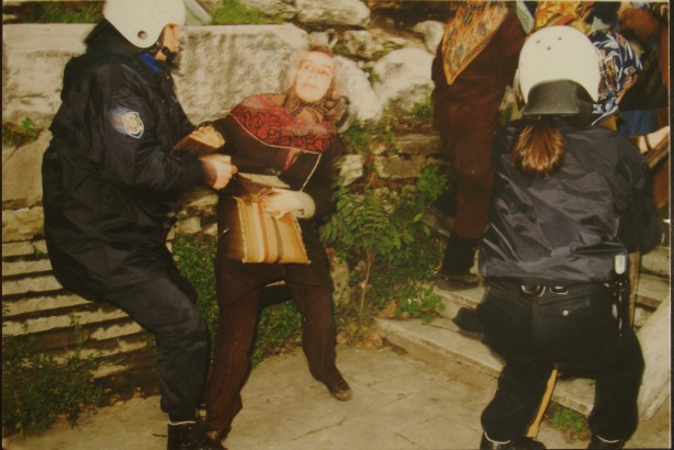 Foto - Dönemin zalimleri başörtüsü yasağını böyle uyguladı
