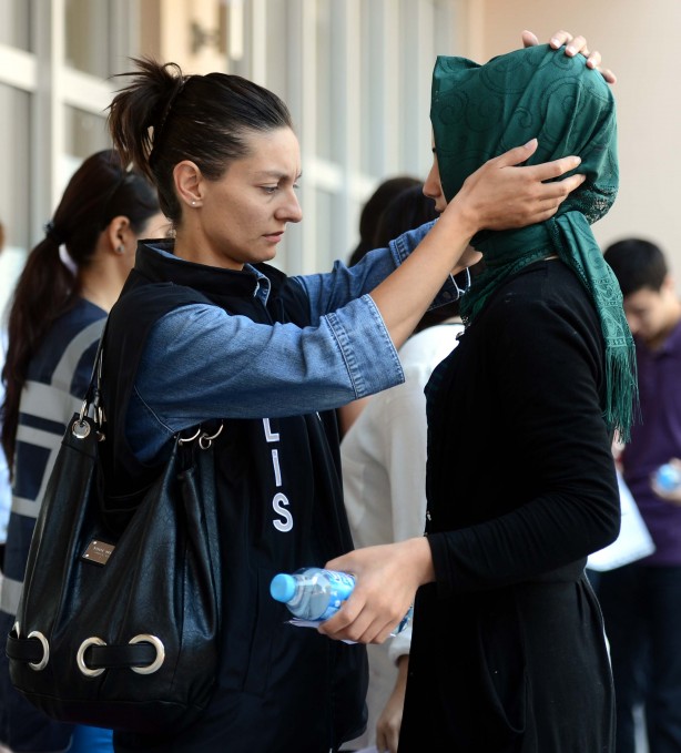 Foto - Dönemin zalimleri başörtüsü yasağını böyle uyguladı