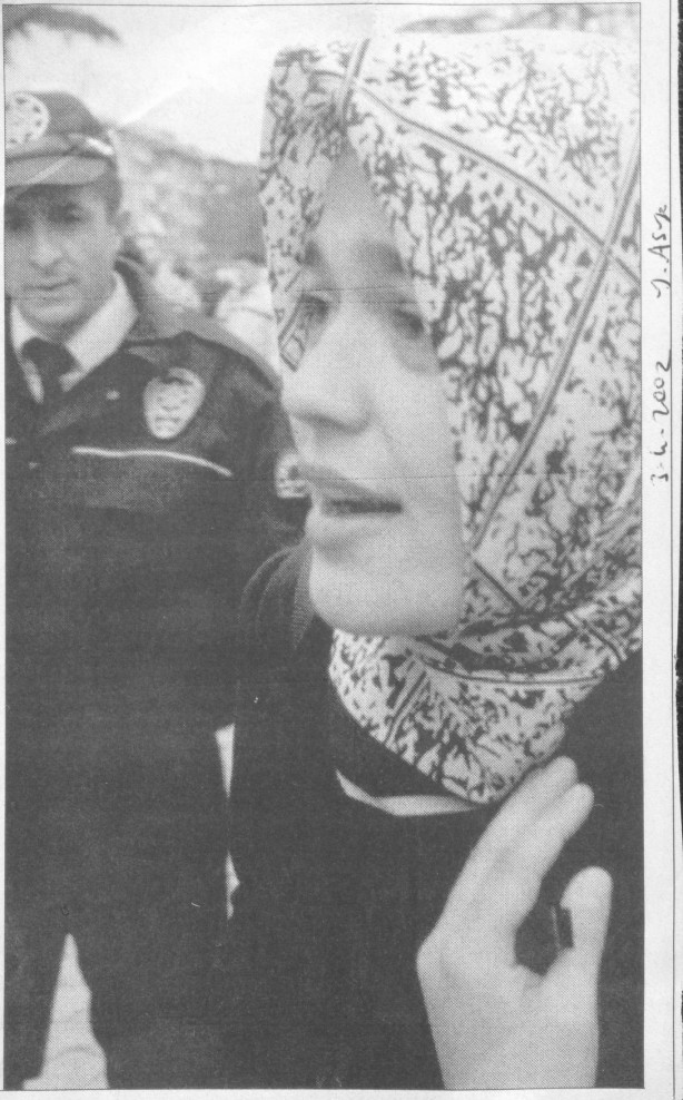 Foto - Dönemin zalimleri başörtüsü yasağını böyle uyguladı