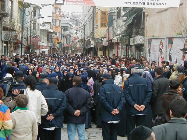 Foto - Dönemin zalimleri başörtüsü yasağını böyle uyguladı
