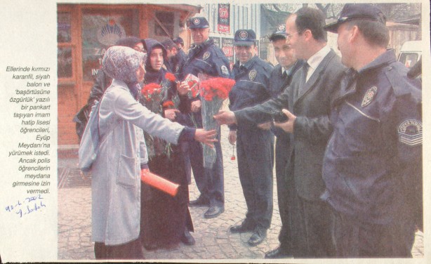 Foto - Dönemin zalimleri başörtüsü yasağını böyle uyguladı
