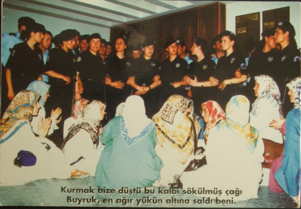 Foto - Dönemin zalimleri başörtüsü yasağını böyle uyguladı