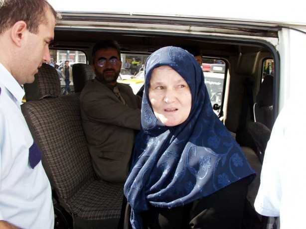 Foto - Dönemin zalimleri başörtüsü yasağını böyle uyguladı