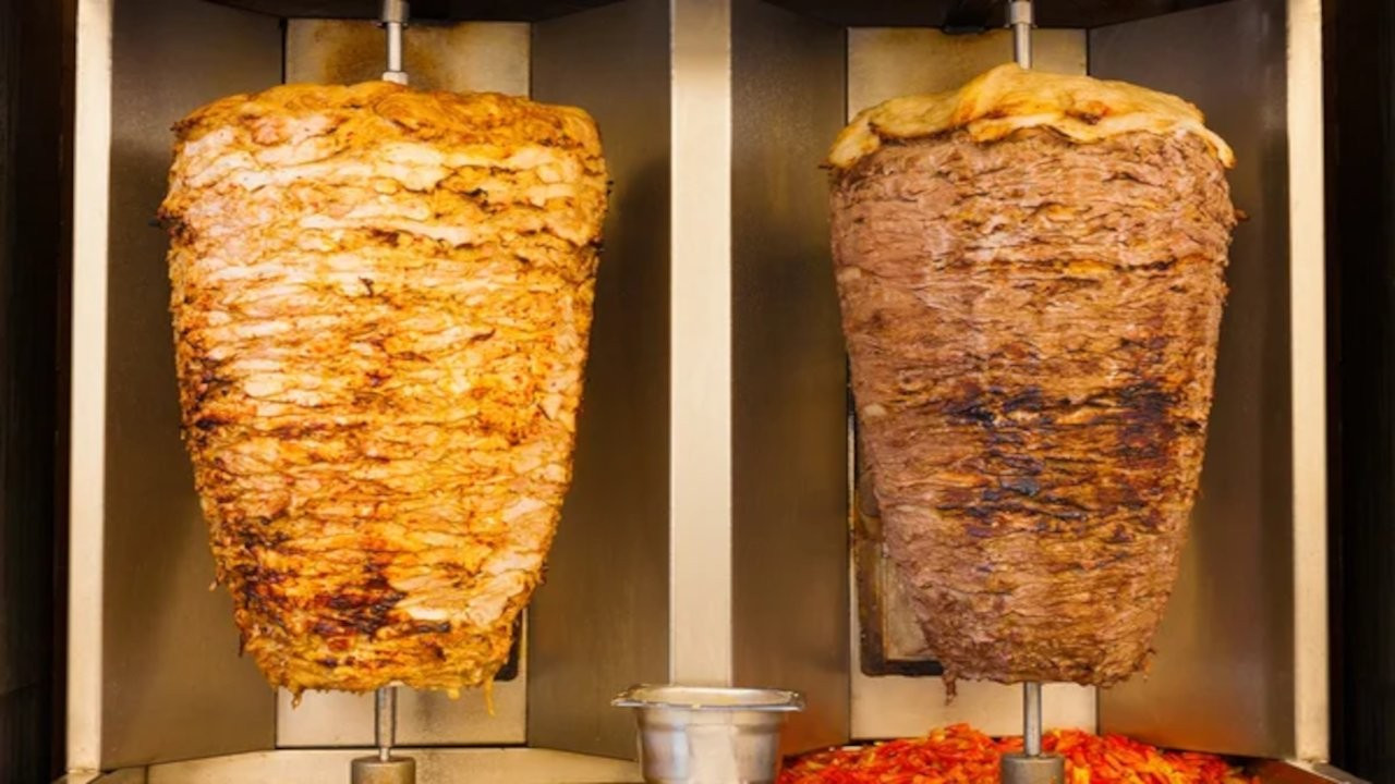 Foto - Döner severler dikkat! Her şey bir anda yaşandı! Kimse ne olduğunu bile anlayamadı