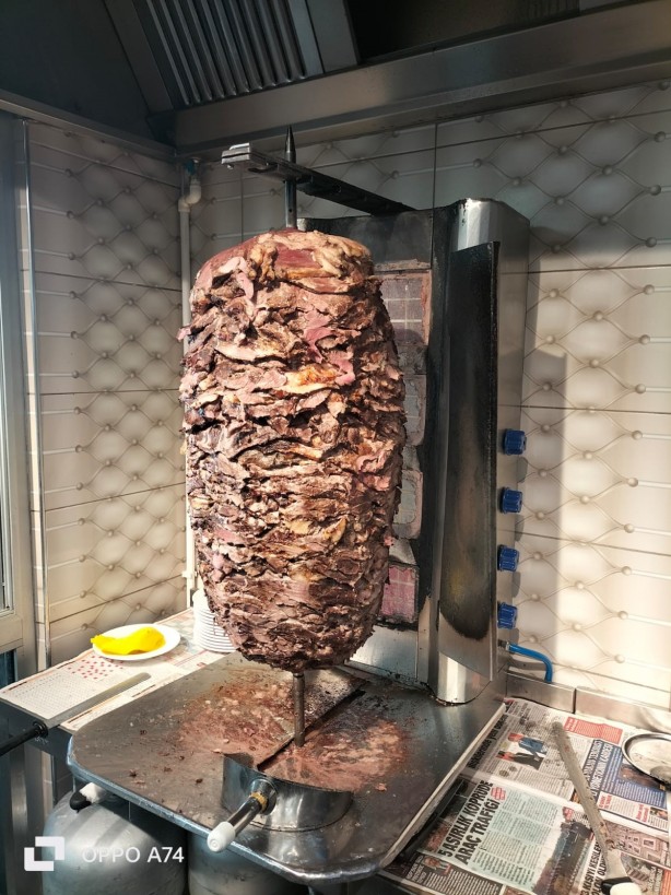 Foto - Döner yiyip hesabı ödemeyen kaymakamdan flaş hamle! Olay sonrası dönercinin dükkanına gidip...