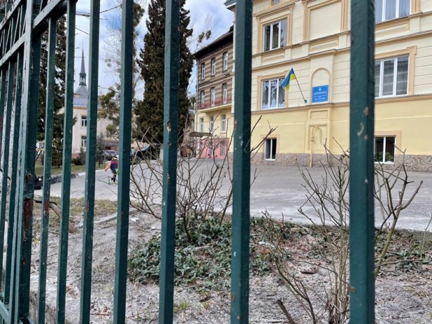 Foto - Donetsk’te savaştan kaçan yetimler Lviv’e yerleştirildi