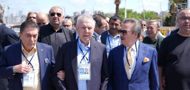 Foto - Dönme kararı aldı mı? Aziz Yıldırım’dan olay tepki! Kimse inanamadı… Kararı ile ilgili çarpıcı iddia!