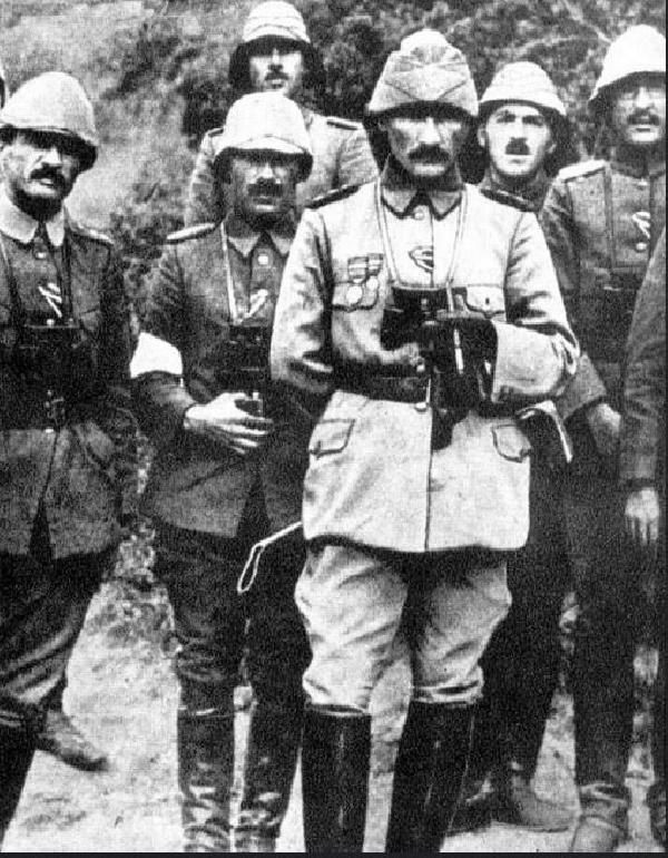 Foto - Dönmeyi düşünmeyenlerin destanı... Çanakkale Savaşı'nın hangi şartlarda kazanıldığını gösteren tarihi fotoğraflar