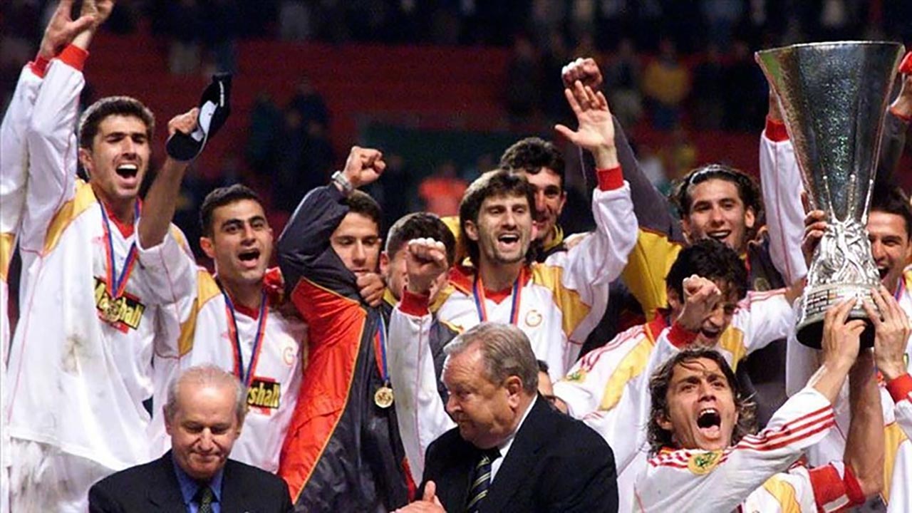 Foto - Dört büyüklerin altın yılları! Kim ne zaman zirve yaptı? İşte kazandıkları kupalar...