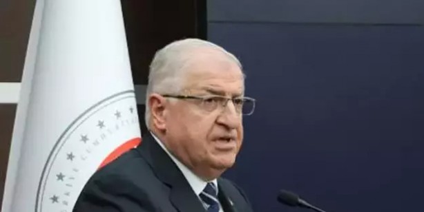 Foto - Dört füze projesi için milyar dolarlık imzalar atıldı! Milli Savunma Bakanı Yaşar Güler ilan etti: Şimdiden ses getirmeye başladı