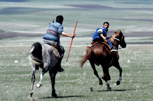Foto - Dört mevsimde dört nala cirit