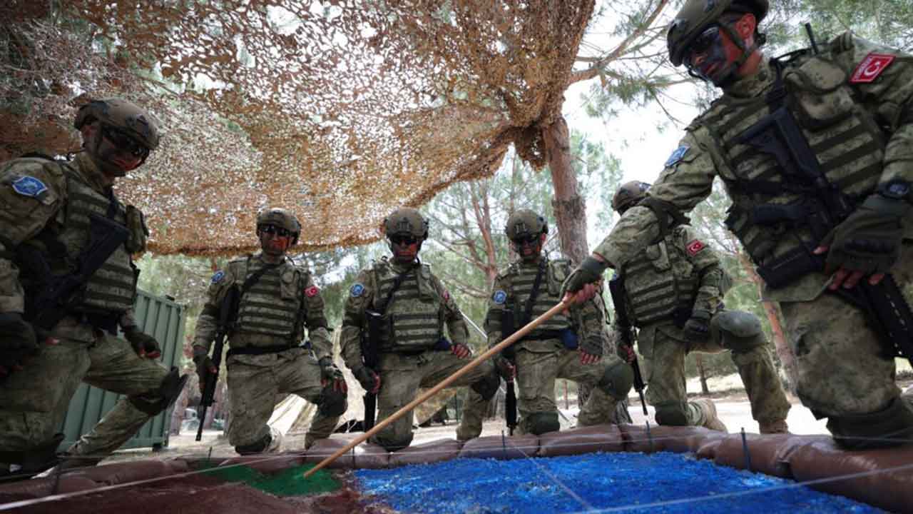 Dört ülkeden tarihi rest: Türkiye yoksa biz de yokuz