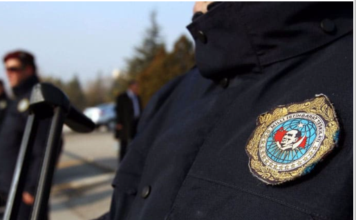 Foto - Dost bildiğimiz ülkede FETÖ rezaleti: Erdoğan'dan sert tepki