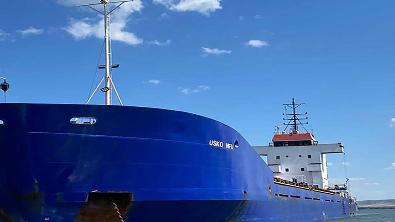 Foto - Dost ülke Türk gemisine el koydu