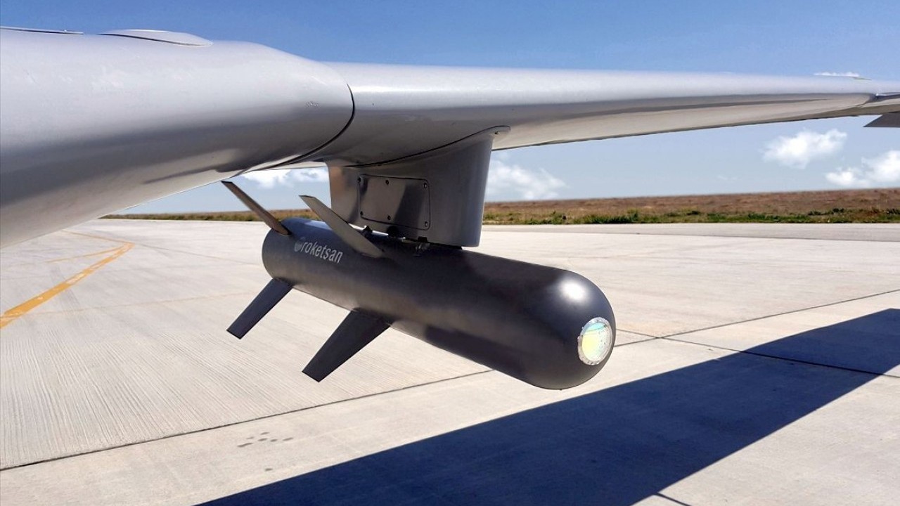 Foto - Dost ülke Türkiye'nin güdümlü hava bombasını kopyaladı! Herkes şaştı kaldı