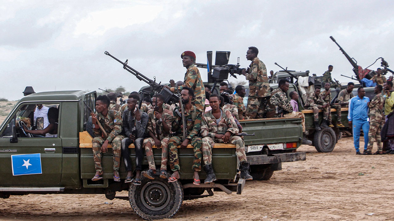 Foto - Dost ülkede hükümet düşmek üzere! Türk İHA'sı apar topar bölgeye sevk edildi