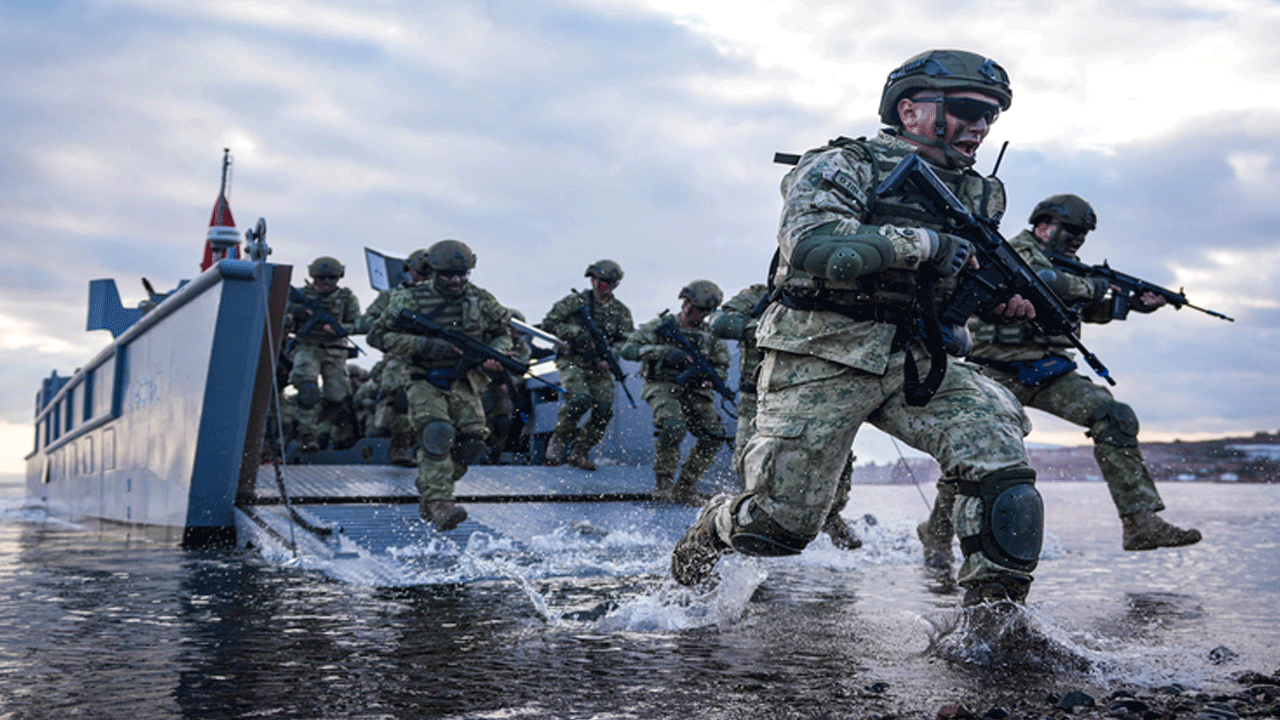 Dosta güven düşmana korku! İşte TSK'nın nefes kesen timsahı