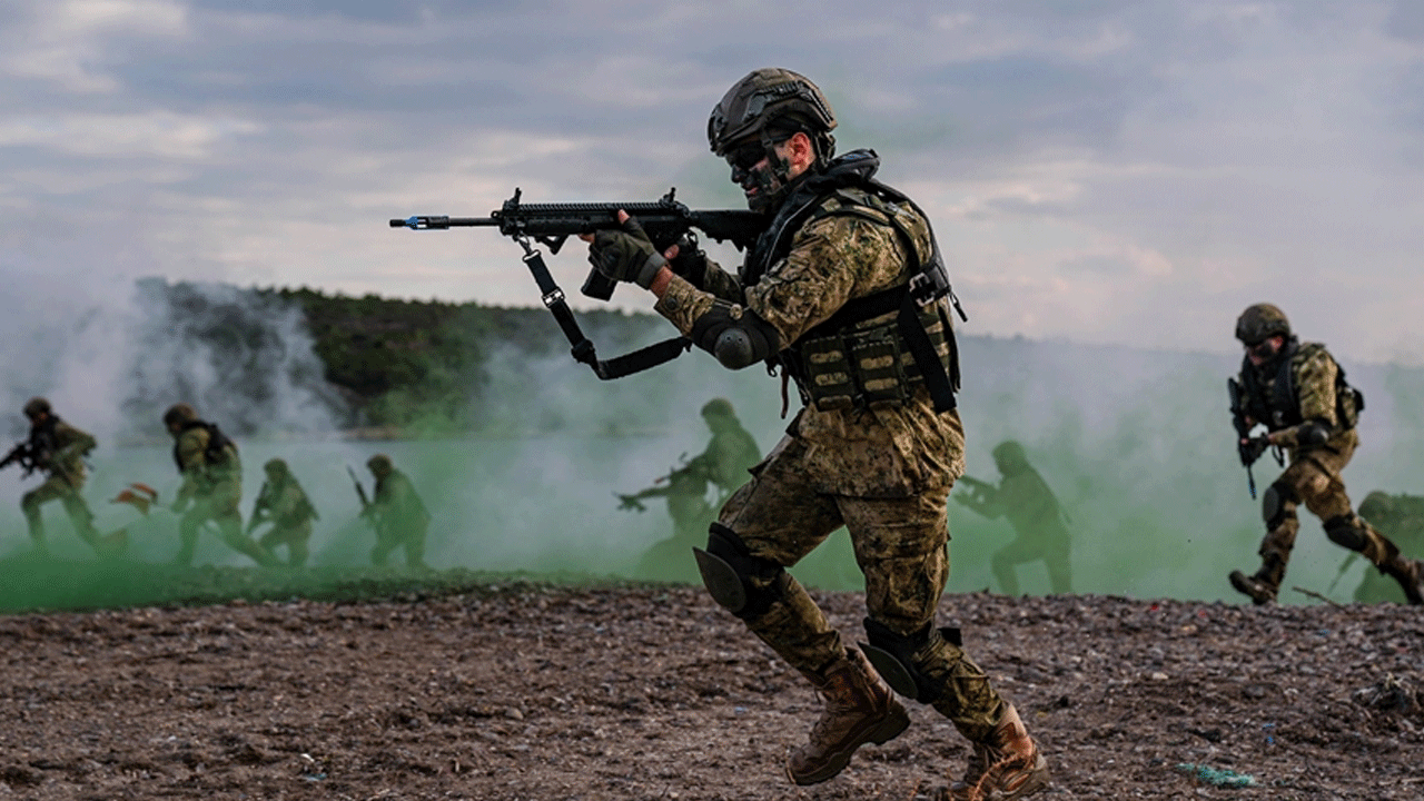 Foto - Dosta güven düşmana korku! İşte TSK'nın nefes kesen timsahı