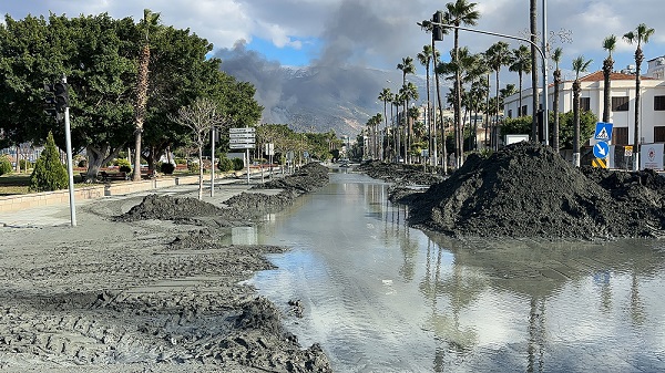 Foto - Dron ile görüntülendi! Deniz seviyesi böyle yükseldi