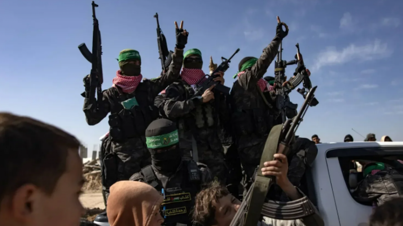 Foto - Dua etmeyi bilmeyen Müslümanlar yüzünden Gazze gitti. Kaybeden 2 milyar Müslüman ülke kazanan 2 bin kişilik Hamas