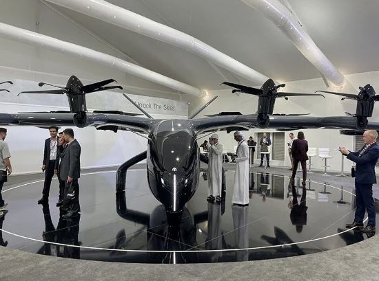 Foto - Dubai, uçan takside tarihe geçti