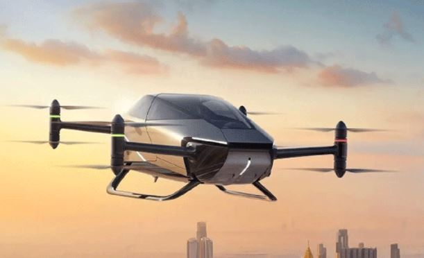 Dubai, uçan takside tarihe geçti