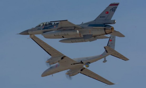 Foto - Dubai'de toplanıldı! Türkiye'den Bayraktar TB2 SİHA ve Akıncı satın alan BAE 'yetmez' diyor