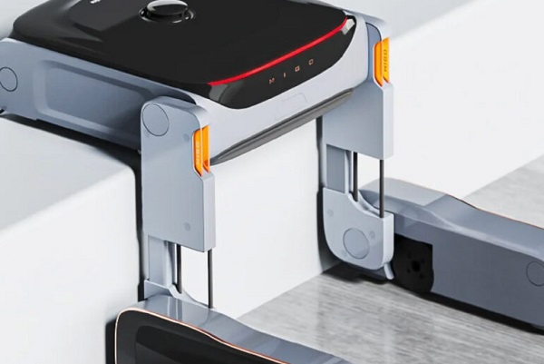 Foto - Dubleks evi olanlara göre! Bu robot süpürge merdiven çıkıyor