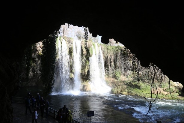 Foto - Düden Şelalesi'nden enfes görüntüler - 6