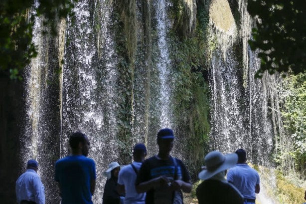 Foto - Düden Şelalesi'ne ziyaretçi akını