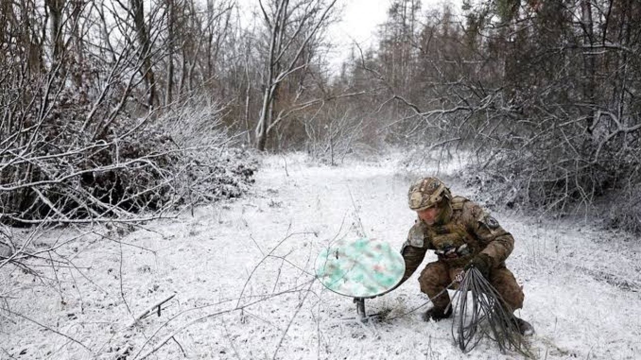 Foto - Düğme başkasının elindeydi! Ukrayna’dan bağımsız uydu ağı hamlesi