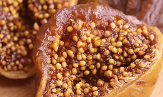 Düğümlenmiş bağırsakları anında çözüyor! Günde sadece 3 tane tüketmek yeterli: Faydalarını duyunca küçük dilinizi yutacaksınız