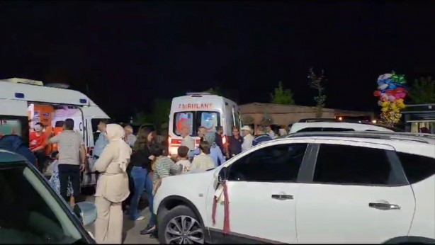 Foto - Düğün evine gidenler kendilerini hastanede buldu!