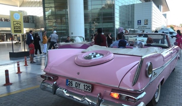 Foto - Düğün konvoyunu görenler dönüp bir daha baktı