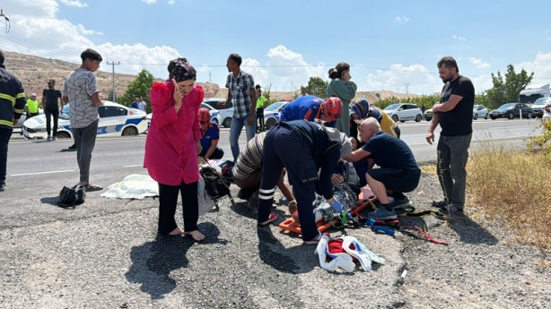 Düğün yolu kana bulandı