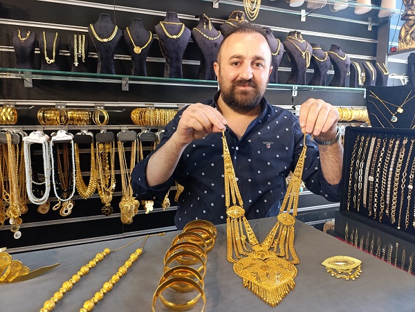 Foto - Düğünlerin kurtarıcısı! İmitasyonların fiyatı altınla yarışıyor