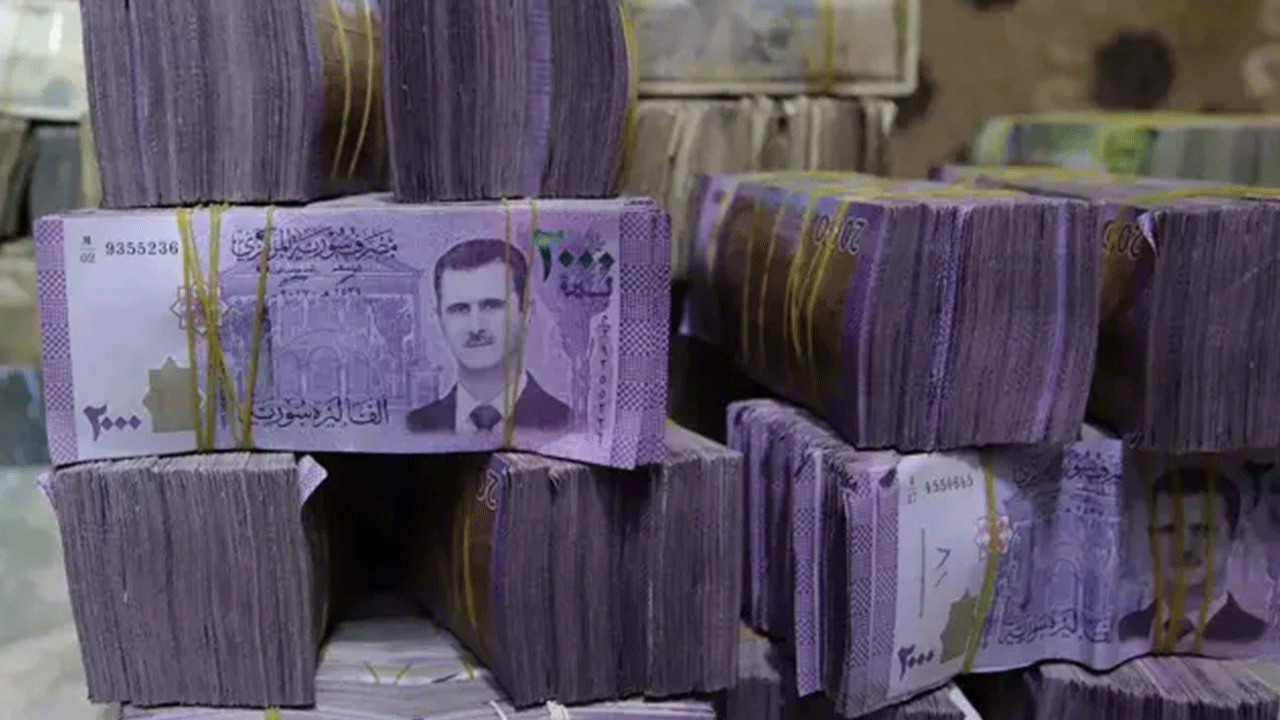 Foto - Dün bir bugün iki... O ülke, Suriye'deki yeni yönetimden Esed'e verdiği borçları istedi! 