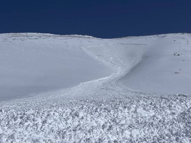 Foto - Dün çığ altında kalan turistler bugün tekrar kayak yaptı