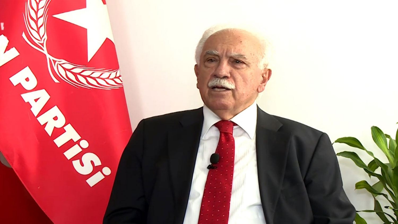 Foto - Dünden beri tüm Türkiye bunu konuşuyor! Perinçek’ten Bahçeli’nin beklenmedik önerisine destek