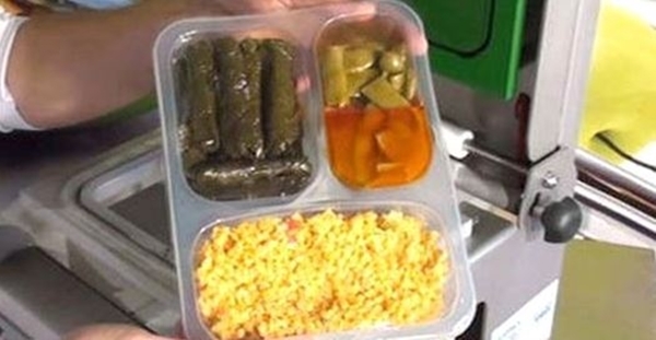 Foto - Dünden kalan pilavı yerseniz...