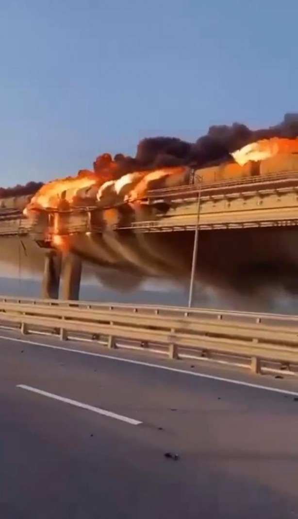 Foto - Dünya ajansları "son dakika" geçti! Rusya'yı vurdular