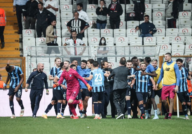 Foto - Dünya Beşiktaş-Adana Demirspor maçını konuşuyor! Balotelli'yi manşet yaptılar