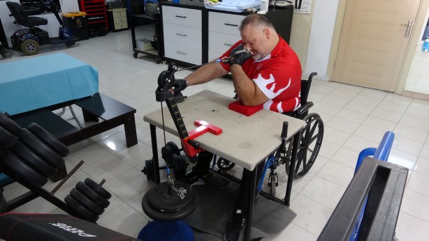 Foto - Dünya bu bileği bükemiyor