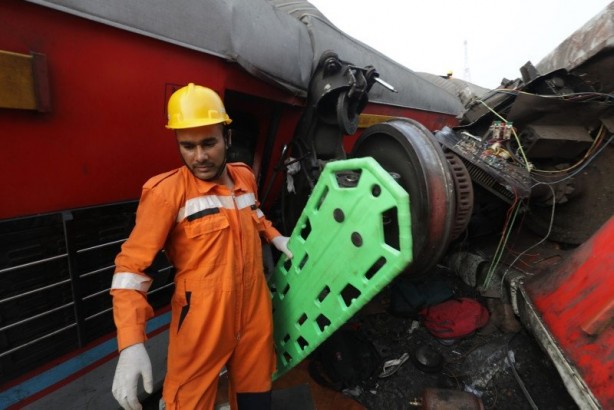 Foto - Dünya bu felaketi konuşuyor! 3 tren birbirine girdi: Bilanço her geçen dakika ağırlaşıyor!