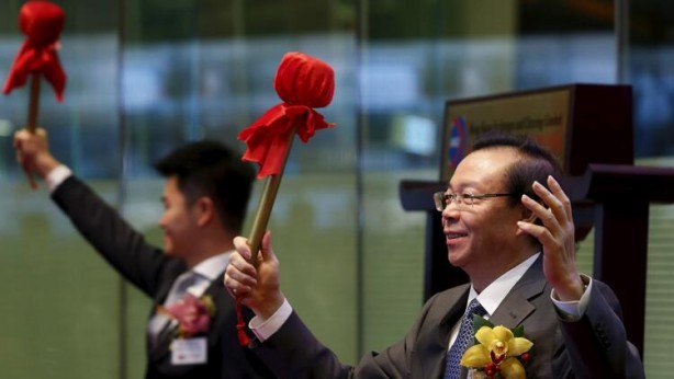 Foto - Dünya bu görüntüleri konuşuyor! Her yerden para fışkırdı, idam cezası kararı...