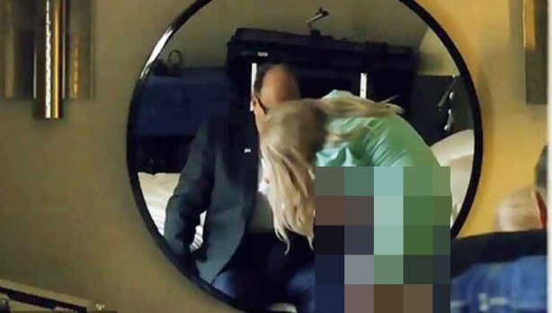 Foto - Dünya bu görüntüleri konuşuyor! Otel odasında büyük skandal