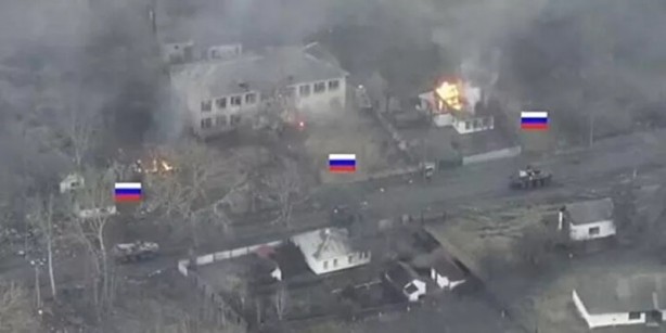 Foto - Dünya bu görüntüyü konuşuyor! Tek başına Rus konvoyunu durdu